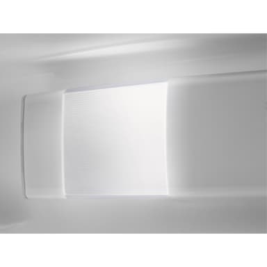 Electrolux 600 Pro kombiskap LNT5NF33W3 (hvit)