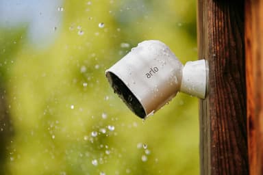 Arlo Pro 3 ledningsfritt kamera 2K QHD sikkerhetssett (3-pakning)