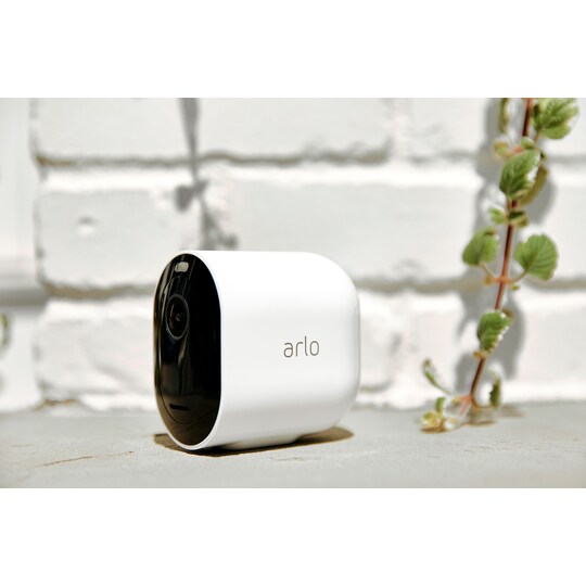 Arlo Pro 3 ledningsfritt kamera 2K QHD sikkerhetssett (3-pakning)