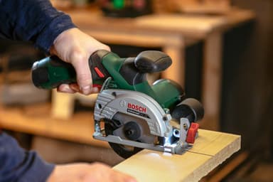 Bosch UniversalCirc 12 sirkelsag 06033C7003