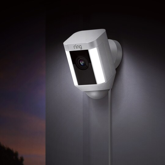 Ring Spotlight Cam kablet sikkerhetskamera