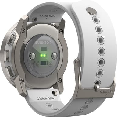 Suunto 9 Peak multisportsklokke  43mm (birch white titanium)