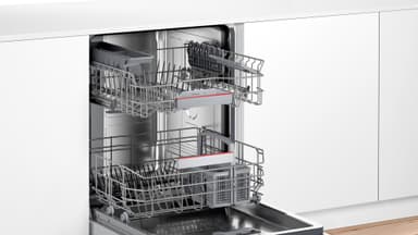 Bosch Serie 4 oppvaskmaskin SMU4HAW48S (hvit)