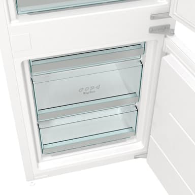Hisense kombiskap RI32F4NSYWE innebygd