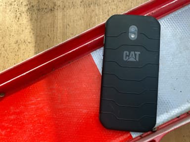 CAT S42H+ smarttelefon (sort)