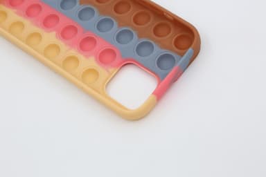 iPhone 12 Pro Max Deksel Fidget Bubbles Silikon Flerfarget