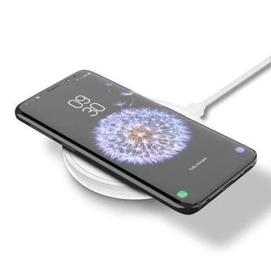 Belkin F7U082VFWHT, Innendørs, USB, Trådløs lading, 1,2 m, Hvit