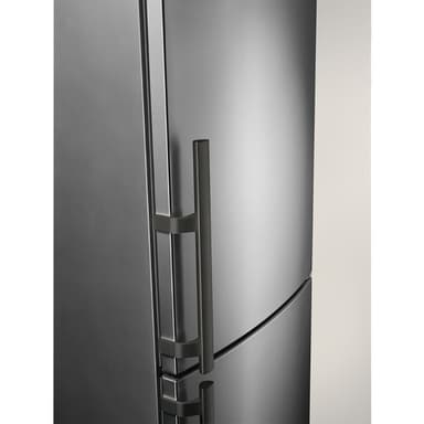 Electrolux fridge_freezer_combinations en3453mox