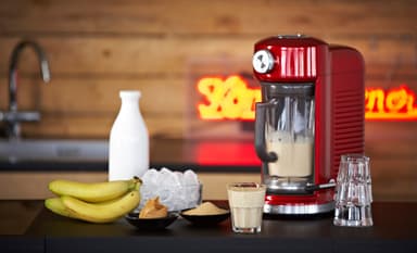KitchenAid Artisan Magnetic Drive blender 5KSB5080ECA (Candy Apple)