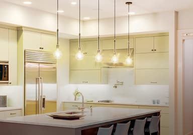 Geeni Lux 800 smart LED lyspære 9W A19 E27