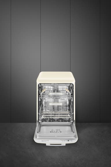 Smeg 50’s Style oppvaskmaskin LVFABCR3