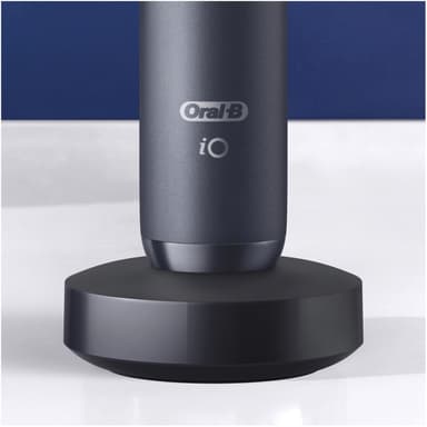 Oral-B iO7 Black Onyx elektrisk tannbørste 364733 (sort)