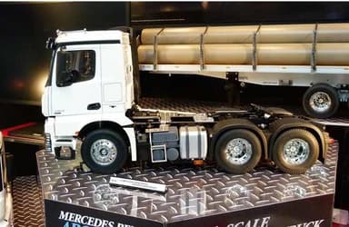 Tamiya 1/14 Mercedes-Benz Arocs 3363 ClassicSpace