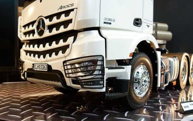 Tamiya 1/14 Mercedes-Benz Arocs 3363 ClassicSpace