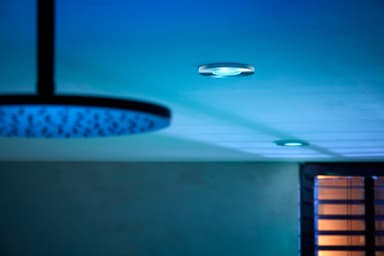 Philips Hue Xamento innfelt spotlys 5,7W (krom)