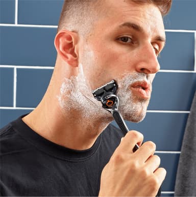 Gillette ProGlide barberhøvel for menn 596775 (sort/sølv)