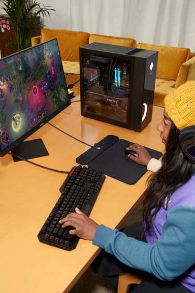 HP Omen 30L R7-5/16/1000/3080Ti stasjonær gaming-PC