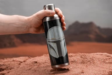 Play Mandalorian vannflaske i metall 500 ml