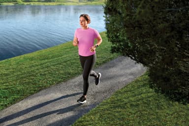 Garmin Forerunner 55 GPS sportsklokke (hvit)