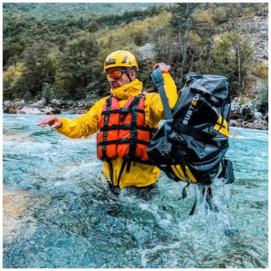Subtech Sports Pro Drybag 45L ryggsekk (sort utgave)