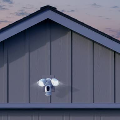 Eufy Security Floodlight Cam 2K utendørskamera (hvit)