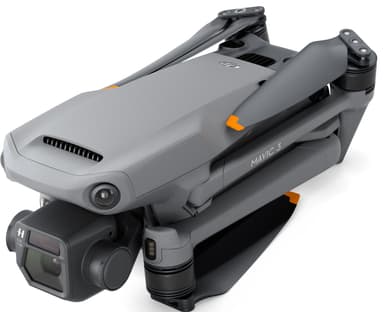 DJI Mavic 3 Fly More Combo drone