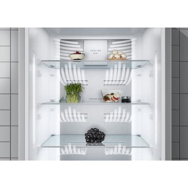 Electrolux Kombiskap LNC8ME18S (integrert)