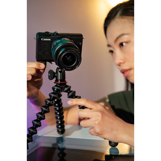 Canon EOS M200 BK M15 systemkamera med sett for gaming