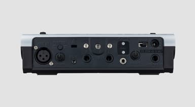 Zoom V3 Vocal Multi Effects Proccessor