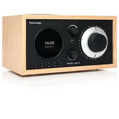 Tivoli Audio Model ONE+, Eik/Svart