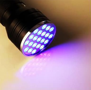 UV Lommelykt med 21 LED dioder
