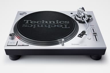 Technics SL1200MK7 Platespiller
