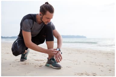 JBL Endurance Race helt trådløse in-ear hodetelefoner (sort)