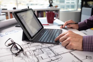 Zagg Pro Keys tastaturdeksel til iPad Pro 12.9" (charcoal)