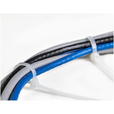 StarTech.com CBMZT10N, Frigjørbart buntebånd, Nylon, Plast, Hvit, 6,8 cm, V2, 50 mm