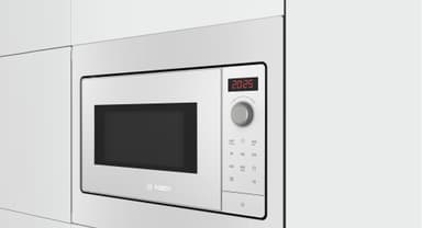 Bosch Mikrobølgeovn BFL523MW3 (hvit)