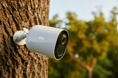 Arlo Go V2 trådløs 4G LTE sikkerhetskamera