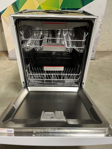 Bosch oppvaskmaskin SMU46KW01S - brukt