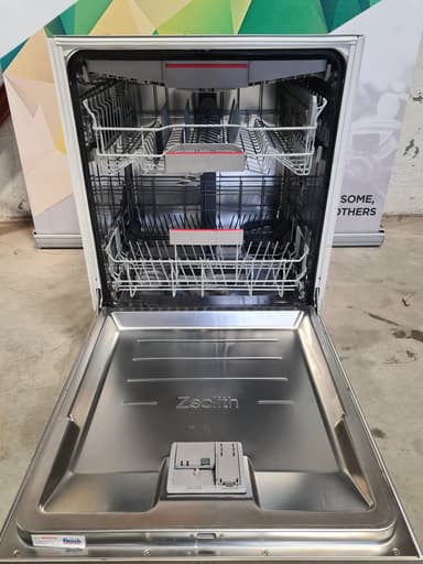 Bosch Series 4 oppvaskmaskin SMP46MS07S (stål) - brukt