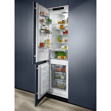 Electrolux Kombiskap ENS8TE19S innebygd