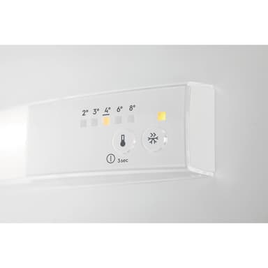 Electrolux kjøleskap/fryser LFB3AF82R innebygd