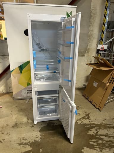 Gram integrert kombiskap Kfi 301752/1 - brukt