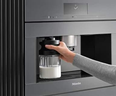 Miele Bygg-inn kaffemaskin CVA 7440 (rustfritt stål CleanSteel)
