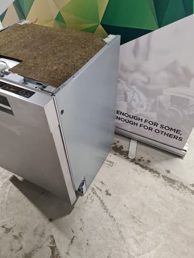 Bosch oppvaskmaskin SMU88TS06S - brukt