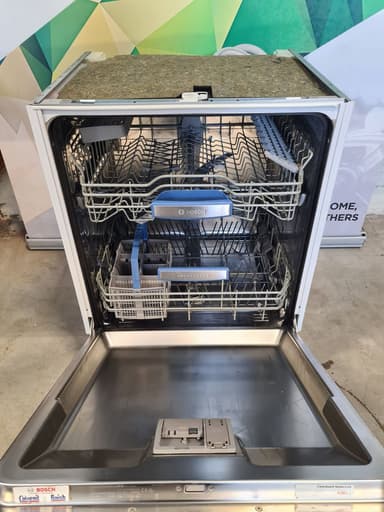 Bosch oppvaskmaskin SMU55M02SK - brukt