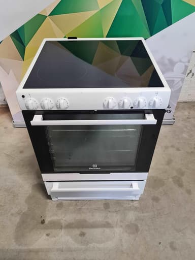 Electrolux keramisk komfyr EKC6111AOW - brukt