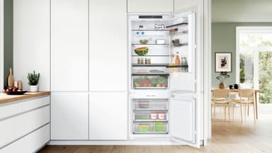 Bosch Kjøleskap/fryser kombinasjon KBN96SDD0