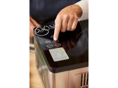 Blomsterbergs Iskremmaskin m. kompressor 2 liter