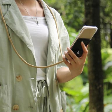 Huawei P40 Deksel med Halskjede (brun)