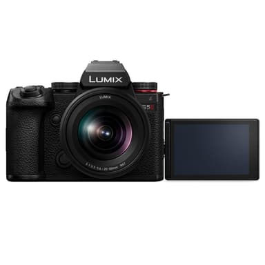 Panasonic Lumix S5 II 20-60mm f/3.5-5.6